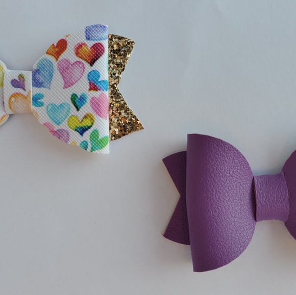 Heart and Violet Bow Set - Picture 1 of 3